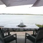 Semesterbostad Strandhaus 